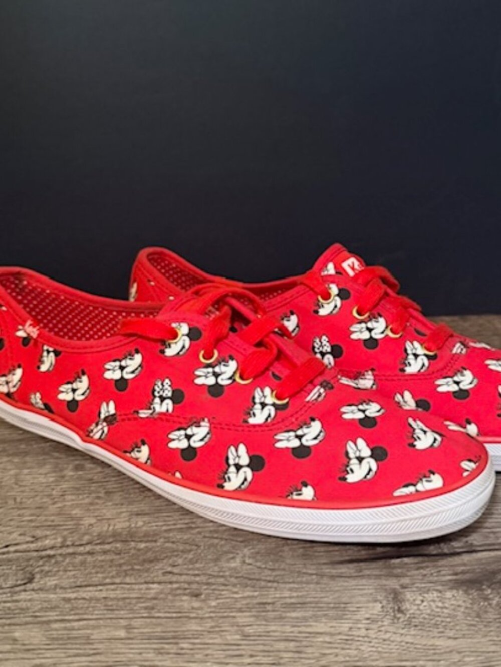 Keds x Disney Minnie Mouse Canvas Sneakers | Women's 9 | EUC